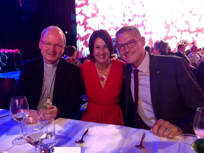 'Berührende Preisverleihung im Festspielhaus Bregenz würdigt Arbeit von Susanne Marosch'-Bild-40