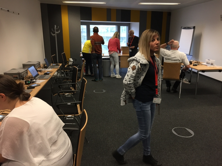 'Firmentypisierung bei Siemens in Wien auch bei Spende großer Erfolg'-Bild-1