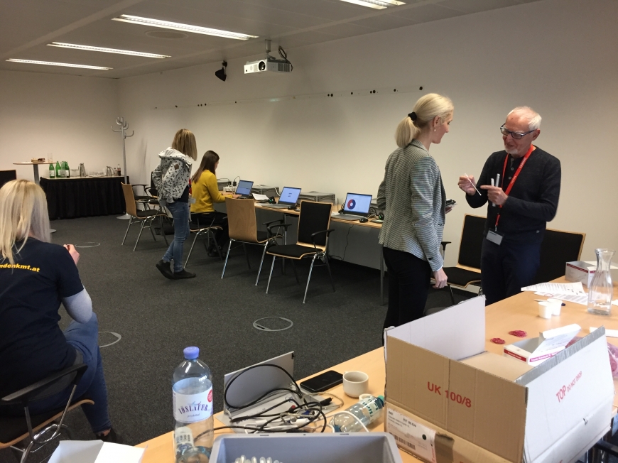 'Firmentypisierung bei Siemens in Wien auch bei Spende großer Erfolg'-Bild-2