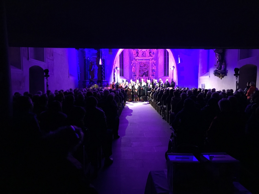 'Schöner Auftritt mit toller Musik spielt großartige Spende ein'-Bild-1