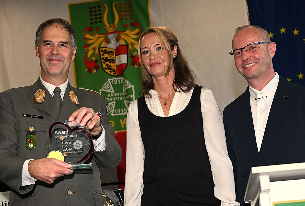 Award der Dankbarkeit für das Militärkommando KÄRNTEN