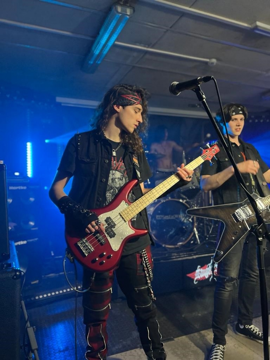 'Drei Hardrock-Bands rockten für den guten Zweck und 43 Typisierungen durchgeführt'-Bild-12