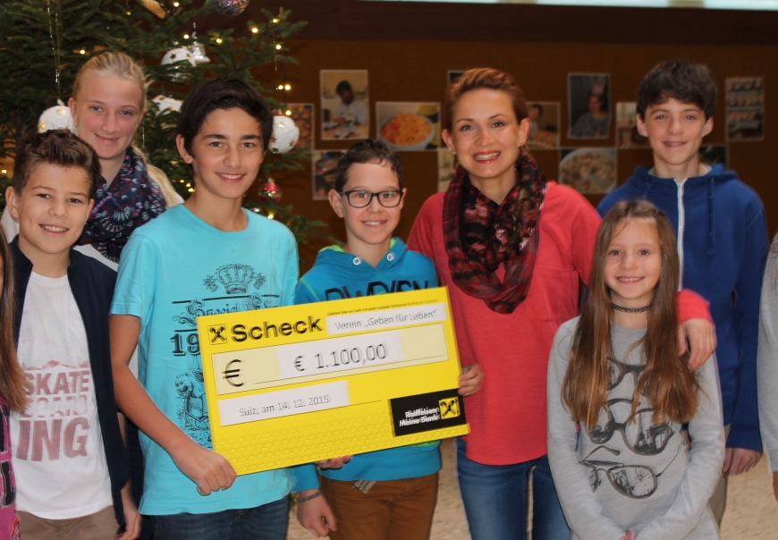 'Neue Mittelschule Sulz-Röthis spendet € 1.100,- nach Sponsorenlauf bei Erntedankfest'-Bild-2