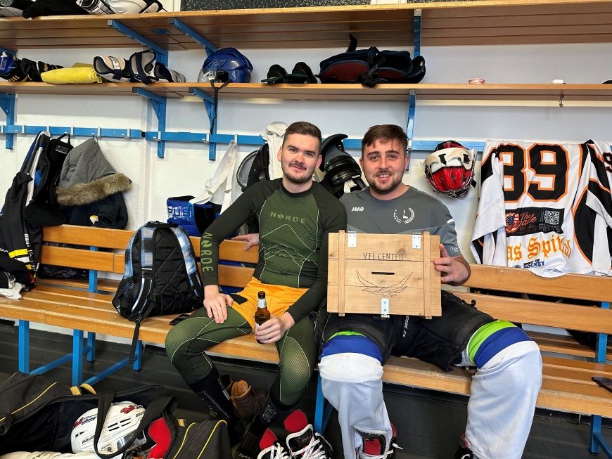 'Emanuel Berger veranstaltete Hockeynight und sammelte Spenden'-Bild-1