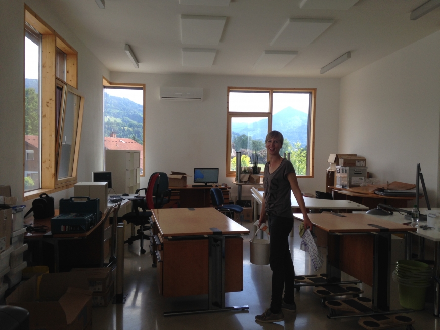 'illwerke vkw helfen durch Lehrlingsaktion bei Vereinsumzug'-Bild-3