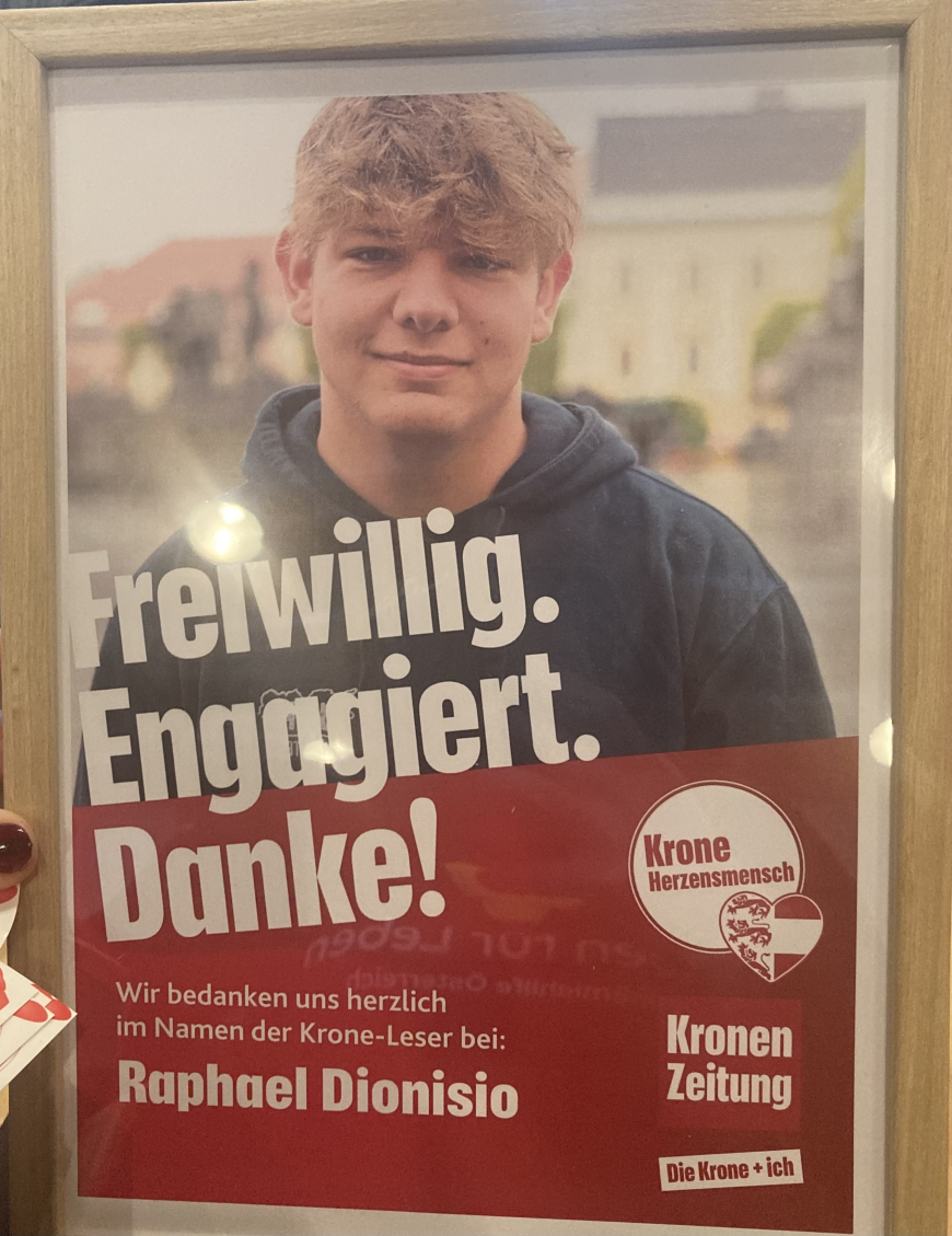 'Auszeichnung bei der Herzmensch Kärnten Gala 2024 der Kronen Zeitung'-Bild-3