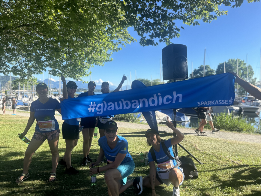 'Ein Zeichen der Hoffnung: Sparkasse ermöglicht bewegenden Einsatz von Geben für Leben beim Frauenlauf - Vorarlberg'-Bild-2