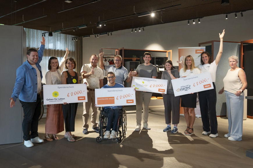 'Blum-Mitarbeiter erradelten 2.000 Euro für Geben für Leben - Vorarlberg'-Bild-1