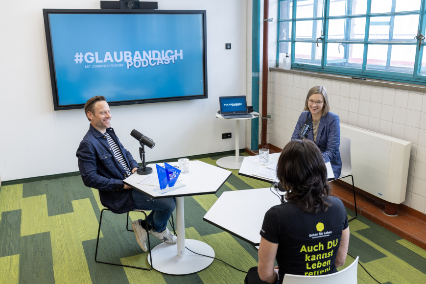 'Podcast Startrampe #glaubandich der Sparkasse im Gespräch mit Geben für Leben-Obfrau Susanne Marosch'-Bild-1