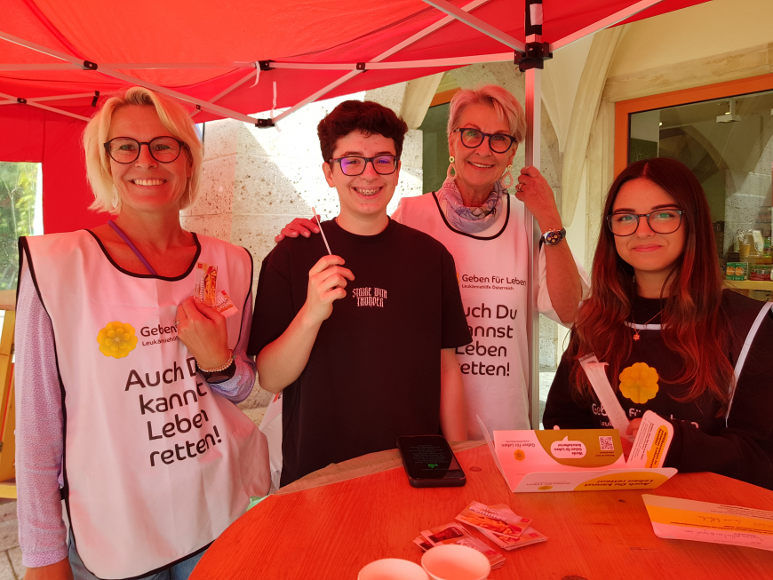 '52 Typisierungen beim Bunten Stadtfest in Wiener Neustadt - Niederösterreich'-Bild-5