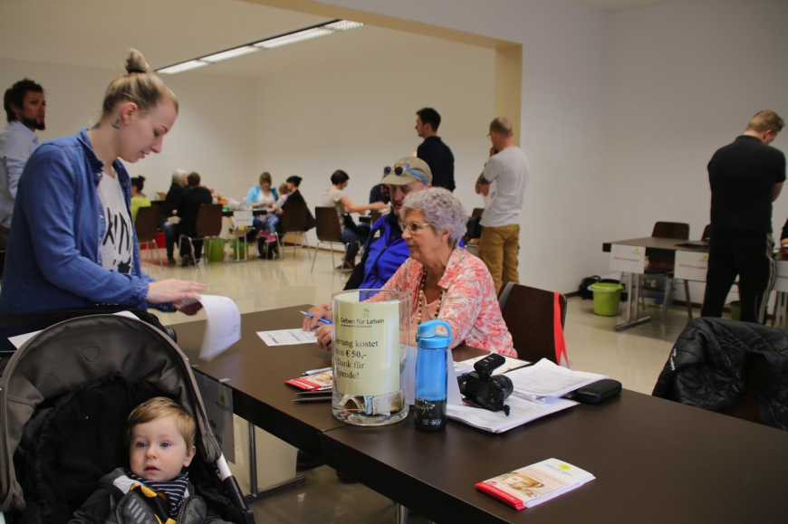 'Auch in Tirol war die Unterstützung für den kleinen Max sensationell'-Bild-21