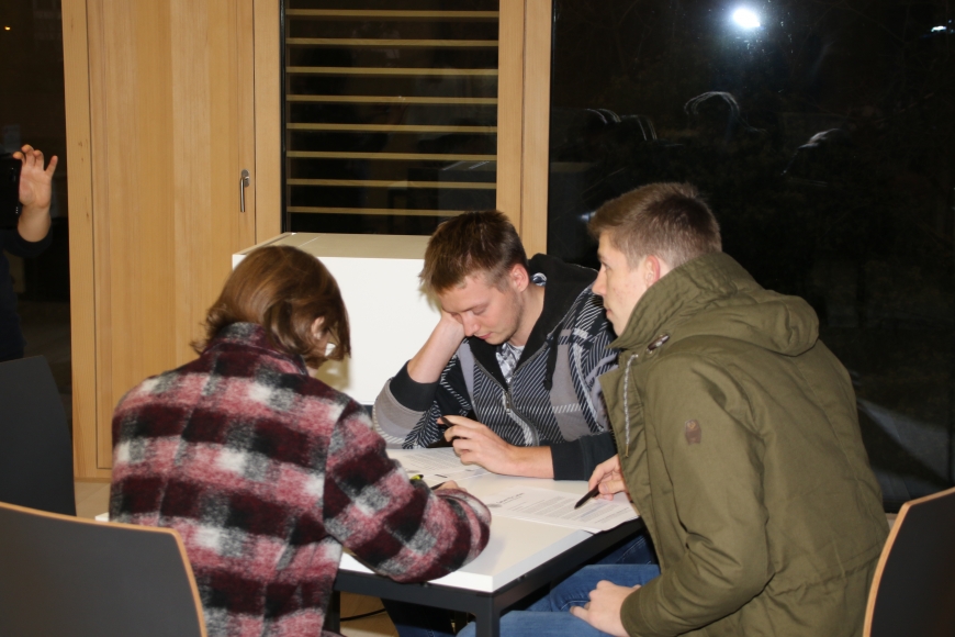 '99 Neutypisierungen und € 362,- an Spenden bei Maturaprojekt Marienberg'-Bild-16