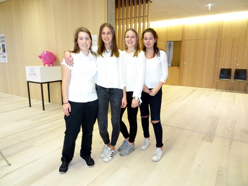 '99 Neutypisierungen und € 362,- an Spenden bei Maturaprojekt Marienberg'-Bild-31