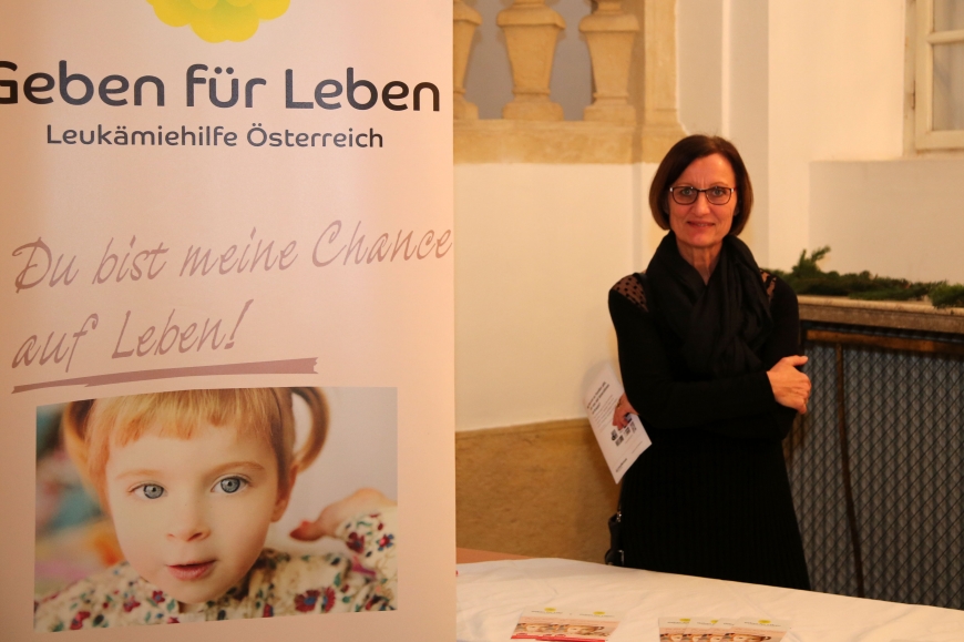 'Opernfreunde mit sozialem Engagement helfen uns dabei, weitere Leben zu retten'-Bild-2