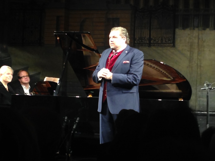 'Opernfreunde mit sozialem Engagement helfen uns dabei, weitere Leben zu retten'-Bild-3