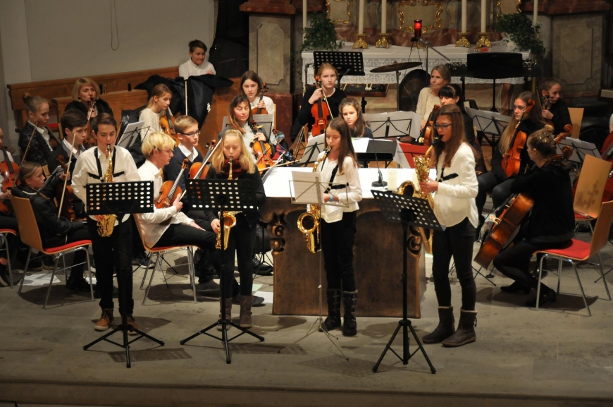 'Traditionelles Adventskonzert in Langenegg mit tollem Ergebnis'-Bild-5