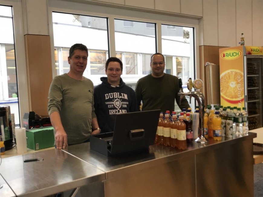 'Unglaublicher Zusammenhalt am Viktorsberg für den 66jährigen Albuin'-Bild-8