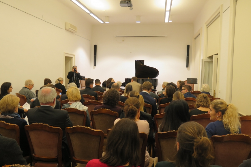 'Großartige Nachwuchskünstler begeistern das Publikum für einen guten Zweck'-Bild-29