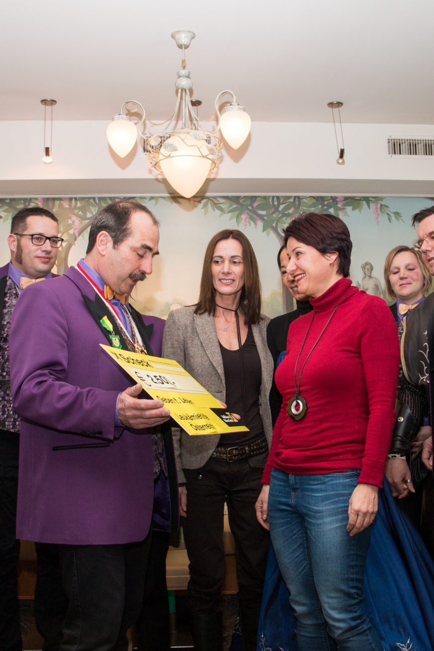 'Schlossnarren aus Hohenems spenden tolle Summe an unseren Verein'-Bild-2