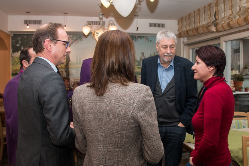 'Schlossnarren aus Hohenems spenden tolle Summe an unseren Verein'-Bild-7