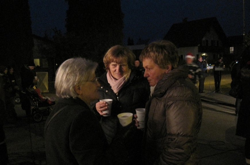 'Scheckübergabe durch die Schaufelstraßengemeinschaft'-Bild-5