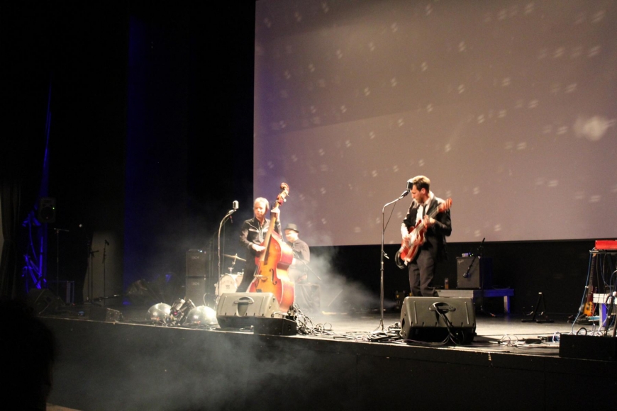 'Großartiges Benefizkonzert von The Monroes und Spitfire55'-Bild-2