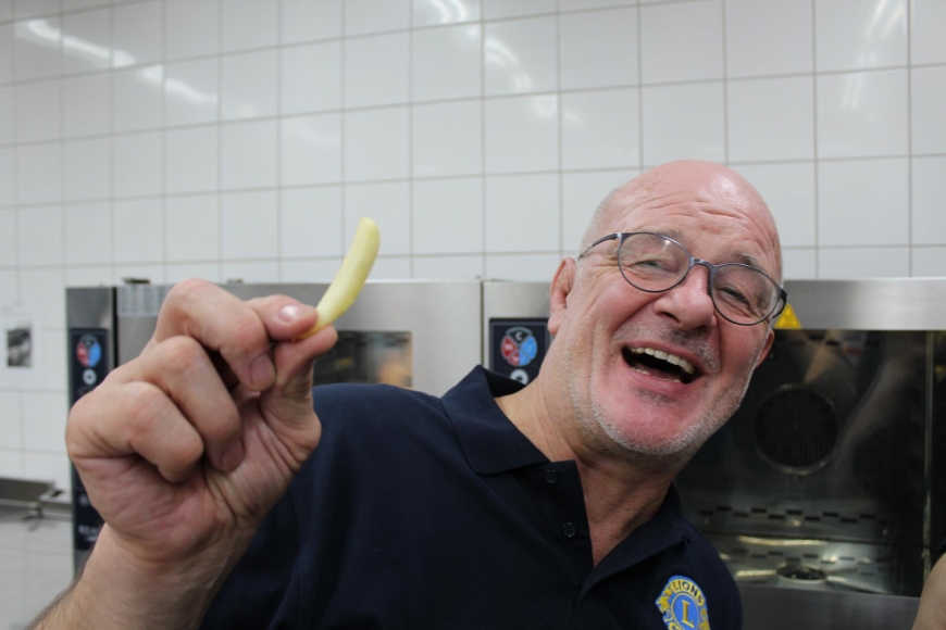 'Großartiges Benefizkonzert von The Monroes und Spitfire55'-Bild-4