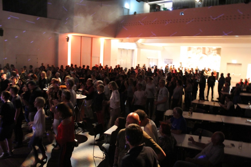 'Großartiges Benefizkonzert von The Monroes und Spitfire55'-Bild-9