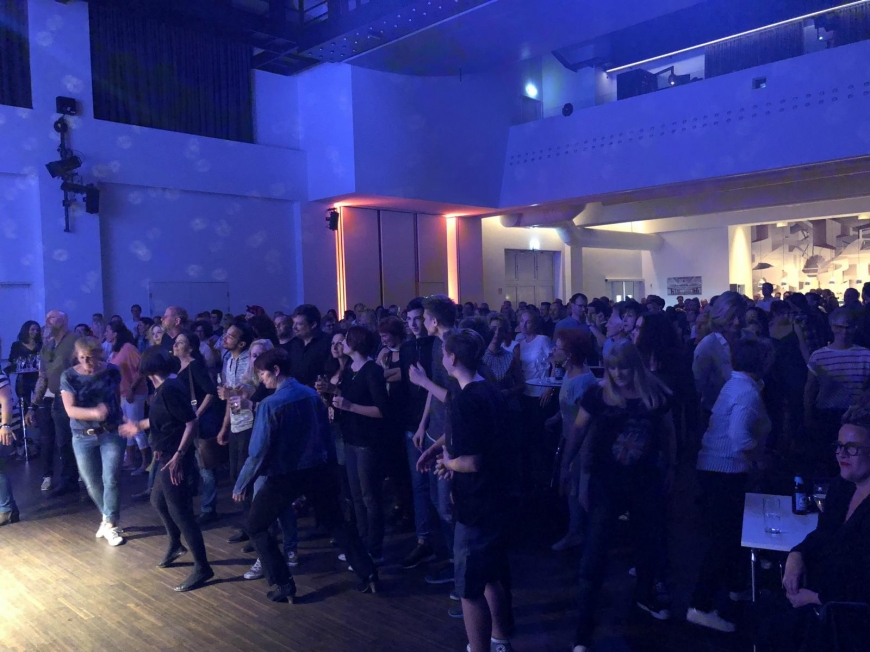 'Großartiges Benefizkonzert von The Monroes und Spitfire55'-Bild-48