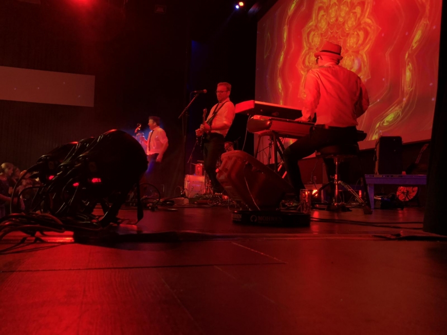 'Großartiges Benefizkonzert von The Monroes und Spitfire55'-Bild-51