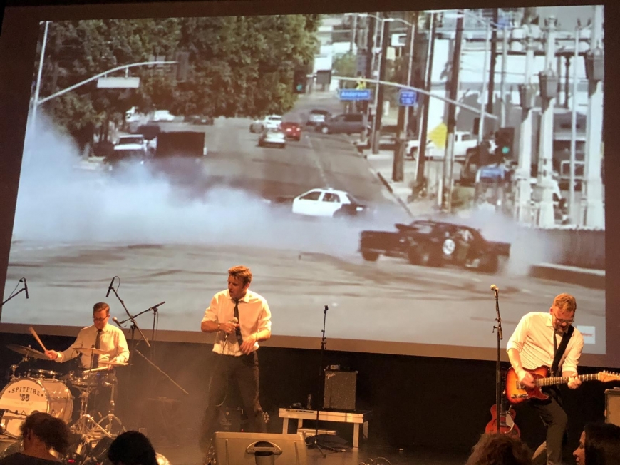 'Großartiges Benefizkonzert von The Monroes und Spitfire55'-Bild-58