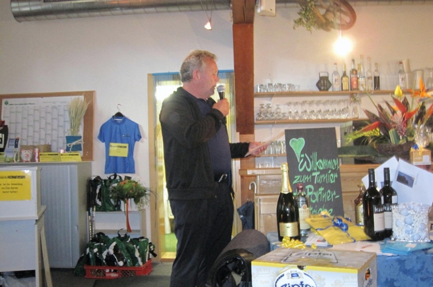 'Golfclub Silvretta spendet 1.000 Euro!'-Bild-1