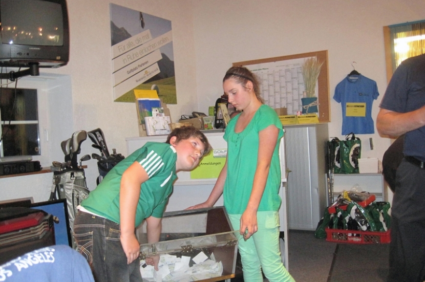 'Golfclub Silvretta spendet 1.000 Euro!'-Bild-5