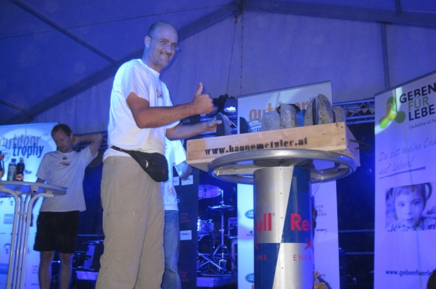 'High Five unterstützt durch Tombola bei Outdoor Trophy!'-Bild-7