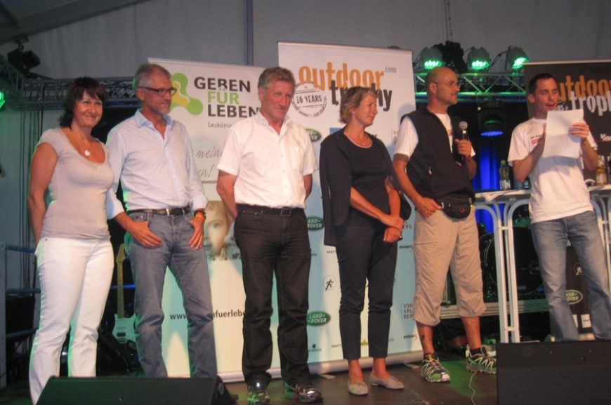 'High Five unterstützt durch Tombola bei Outdoor Trophy!'-Bild-8