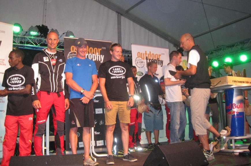 'High Five unterstützt durch Tombola bei Outdoor Trophy!'-Bild-10