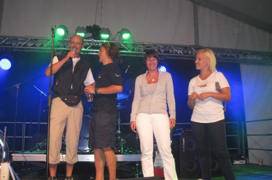 'High Five unterstützt durch Tombola bei Outdoor Trophy!'-Bild-21